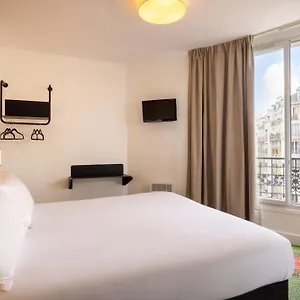 Korner Eiffel Hotel Paris